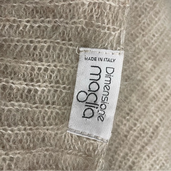 New Dimensione Maglia Warm Feminine  mohair beige Sweater size M Made in Italy - Picture 8 of 9